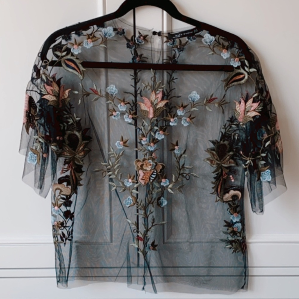 Women’s Blouse